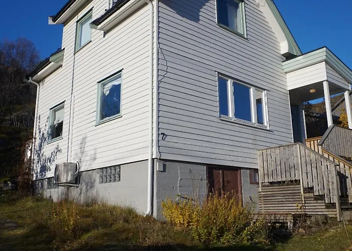 Koselig Hus Ved Kabelvagmarken Kabelvåg