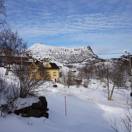 Koselig Hus Ved Kabelvagmarken بيت للعطل Kabelvåg
