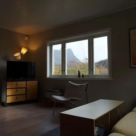 Koselig Hus Ved Kabelvagmarken Kabelvåg